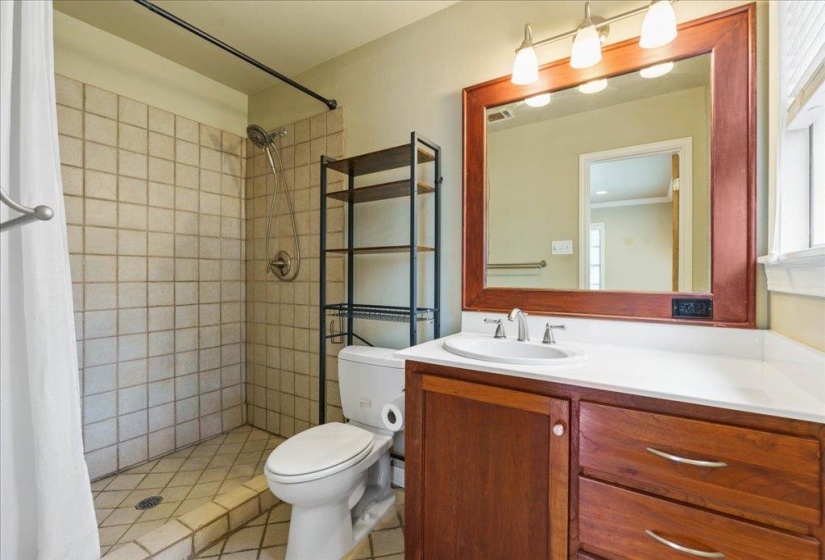 1205 Ruth Ave, <br>Austin, TX 78757, 2 Bedrooms Bedrooms, ,2 BathroomsBathrooms,Residential Lease,For Rent,Ruth,ACT8573955