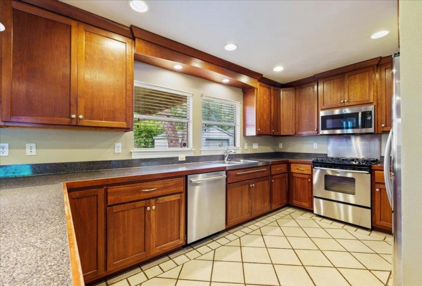 1205 Ruth Ave, <br>Austin, TX 78757, 2 Bedrooms Bedrooms, ,2 BathroomsBathrooms,Residential Lease,For Rent,Ruth,ACT8573955