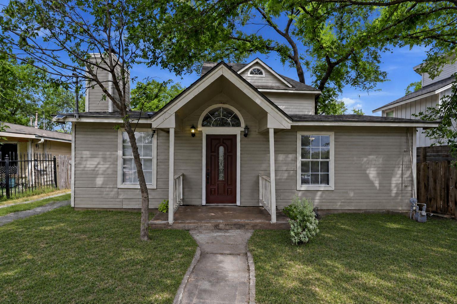 915 Vargas RD, <br>Austin, TX 78741, 4 Bedrooms Bedrooms, ,2 BathroomsBathrooms,Residential Lease,For Rent,Vargas,0,ACT2400818 915 Vargas RD, <br>Austin, TX 78741, 4 Bedrooms Bedrooms, ,2 BathroomsBathrooms,Residential Lease,For Rent,Vargas,0,ACT2400818