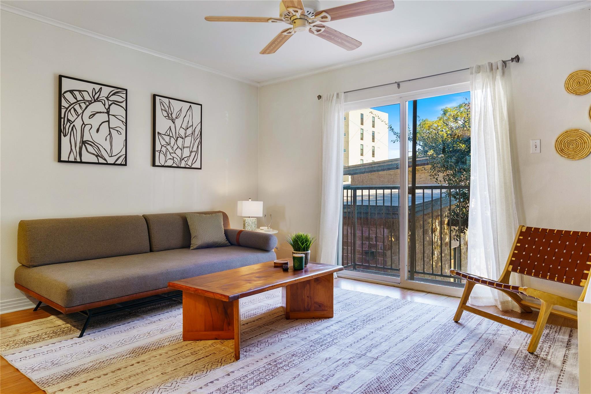 1422 Collier ST, <br>Austin, TX 78704, 1 Bedroom Bedrooms, ,1 BathroomBathrooms,Residential Lease,For Rent,Collier,0,ACT3270304 1422 Collier ST, <br>Austin, TX 78704, 1 Bedroom Bedrooms, ,1 BathroomBathrooms,Residential Lease,For Rent,Collier,0,ACT3270304